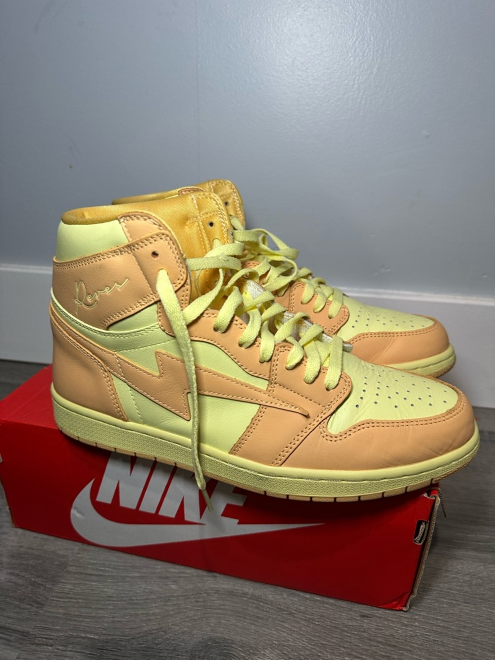 Kool Kiy  High-Top Sneakers in Pastel Yellow and Peach